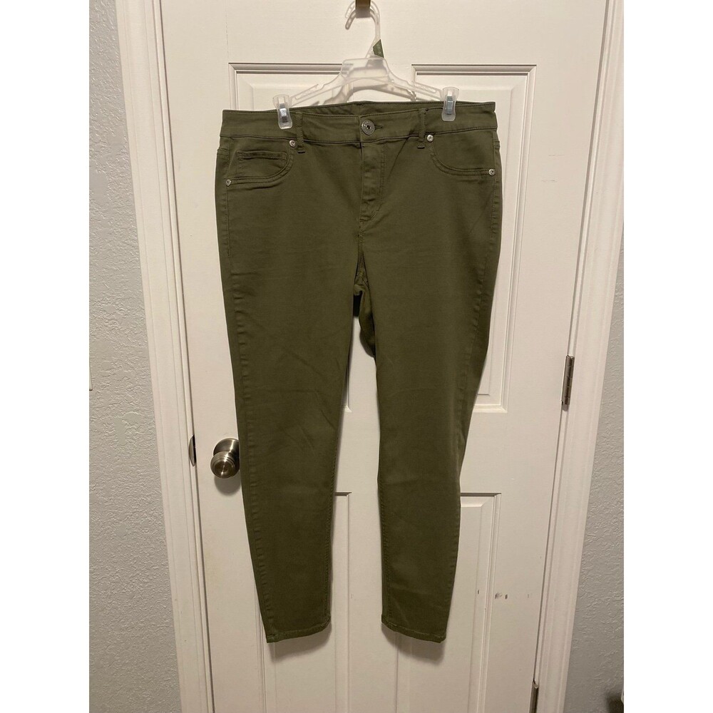 Maurices Olive Green Jean Jeggings Womens Size 16 Regular